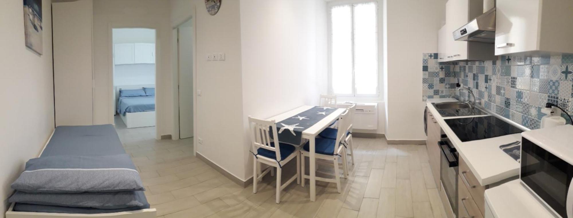 Lamberti Beach Apartment - 150 M From The Sea - Just Renewed - Wifi Savona Eksteriør billede