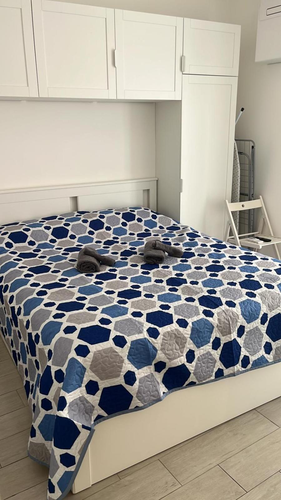 Lamberti Beach Apartment - 150 M From The Sea - Just Renewed - Wifi Savona Eksteriør billede